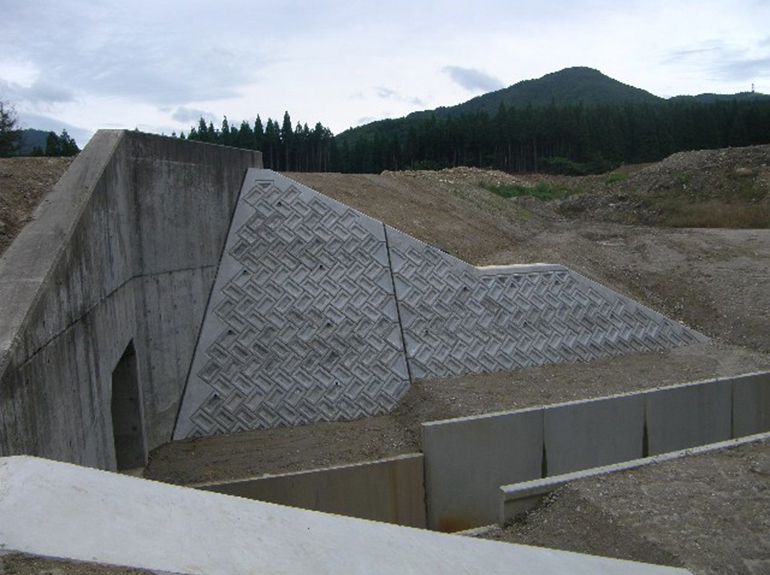 鷹ノ巣道路建設